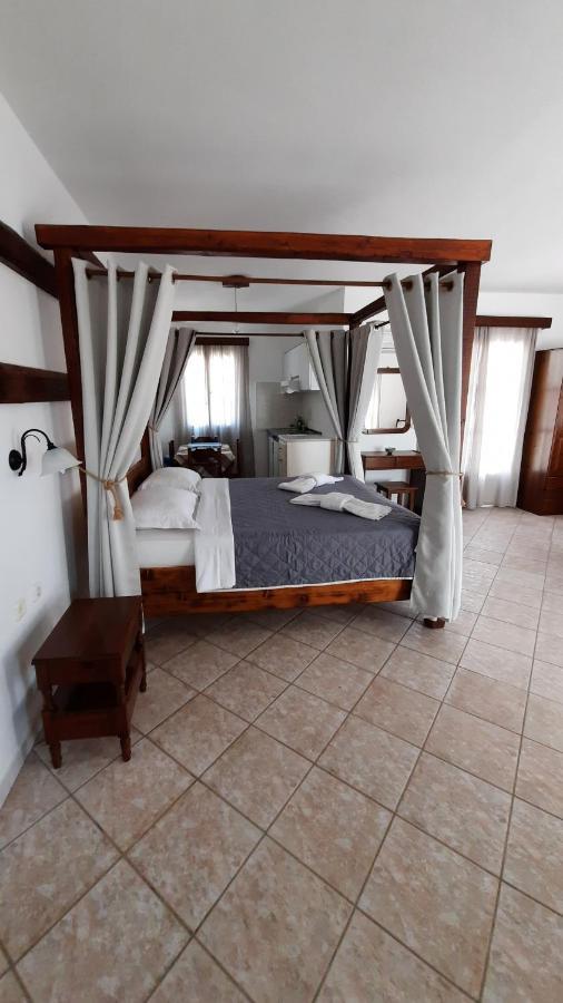Mylos Hotel Vívlos 외부 사진