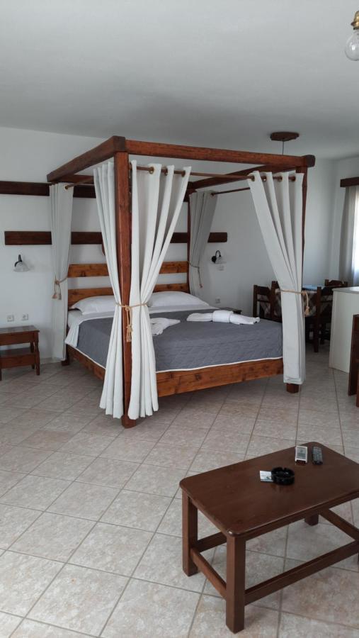 Mylos Hotel Vívlos 외부 사진